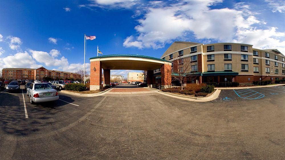 Courtyard Indianapolis At The Capitol Hotel Exterior photo